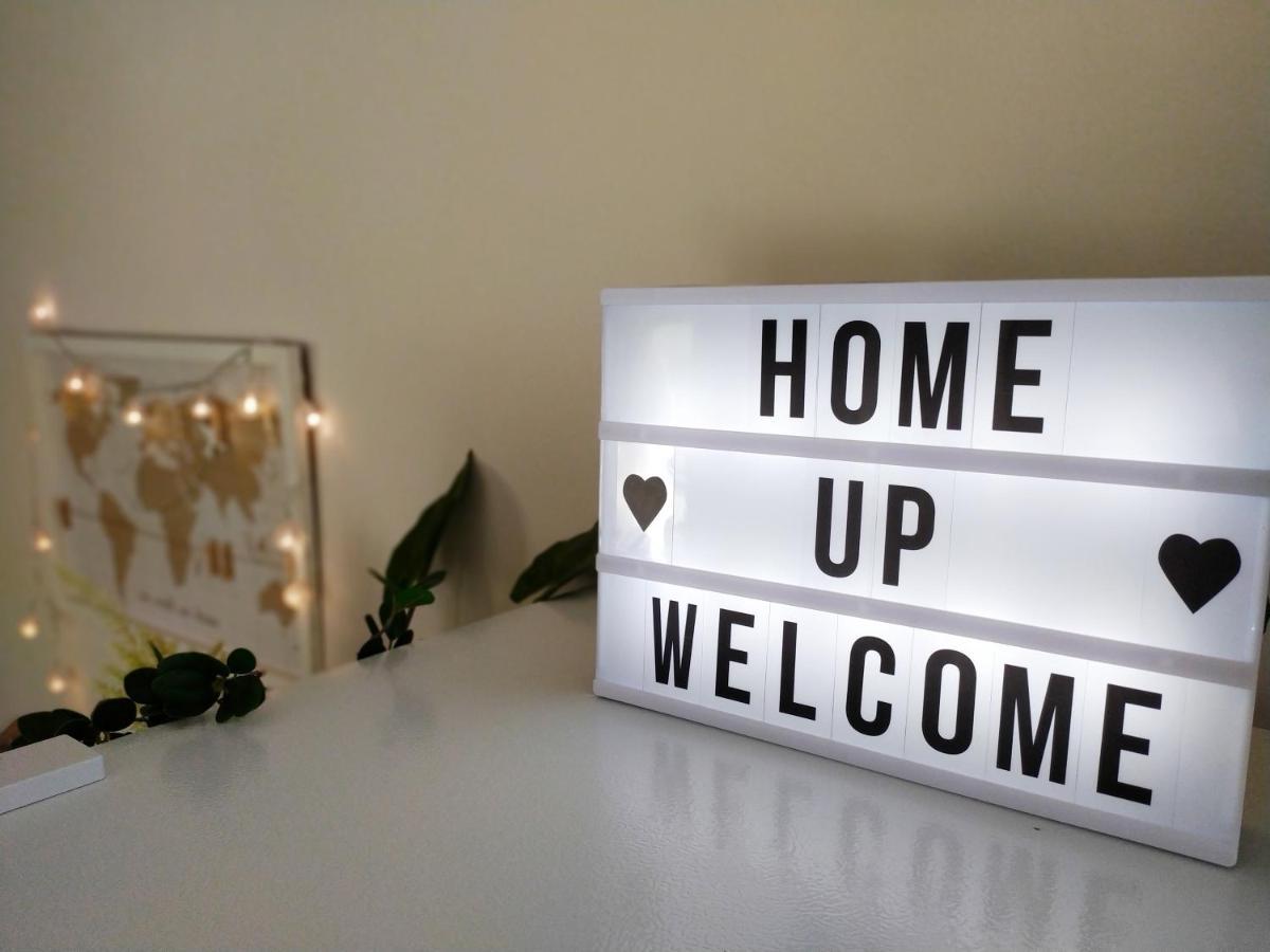 Home Up Tríkala エクステリア 写真